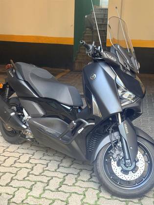 YAMAHA XMAX 250 CONNECTED ABS YAMAHA XMAX 250 CONNECTED ABS
